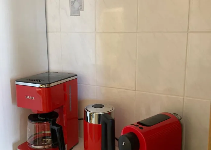 Mit Wintergarten Und Terrasse In Ruhiger Lage Im Schoenen Taunus Apartamento